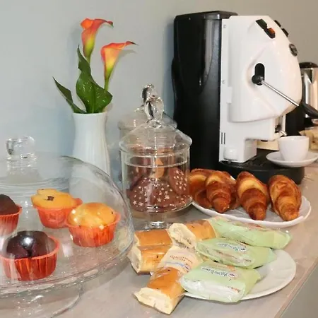 ベッド・アンド・ブレックファスト Raphael マリリアーノ