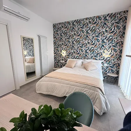 ベッド・アンド・ブレックファスト Raphael 3*